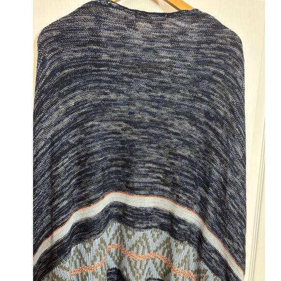 Jolt Women XL Shawl Blue and Navy Lagenlook Fringe Casual Chic - Picture 6 of 8